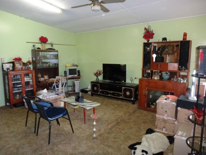 12 Robinson Street, Yabulu QLD 4818