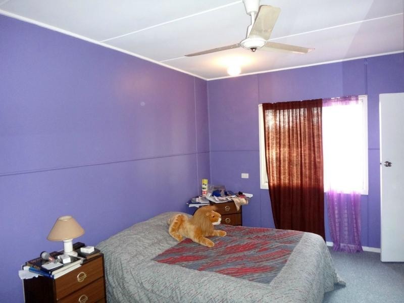 12 Robinson Street, Yabulu QLD 4818