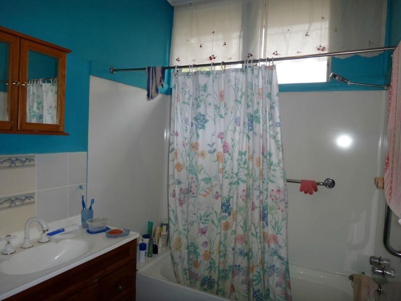 12 Robinson Street, Yabulu QLD 4818