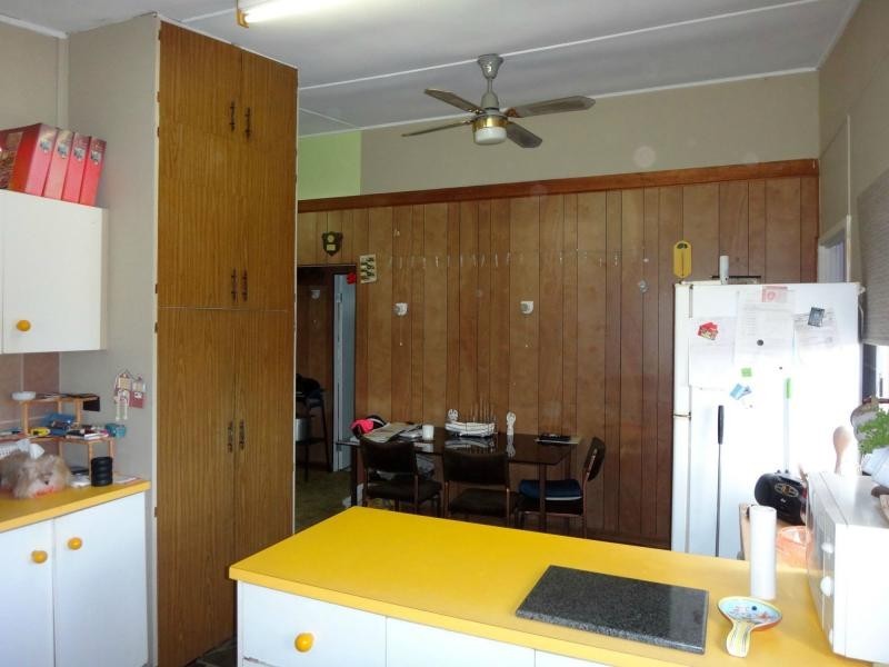 12 Robinson Street, Yabulu QLD 4818