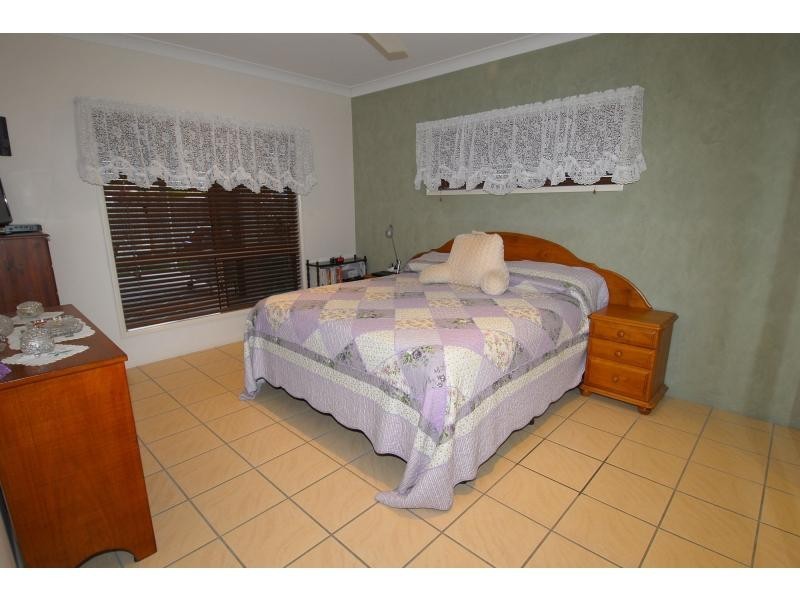 85 River Boulevard, Fairfield Waters, Idalia QLD 4811