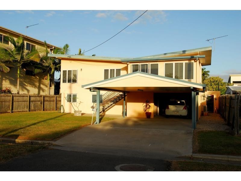 23 McKinley Street, North Ward QLD 4810