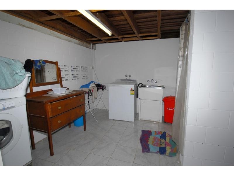 23 McKinley Street, North Ward QLD 4810