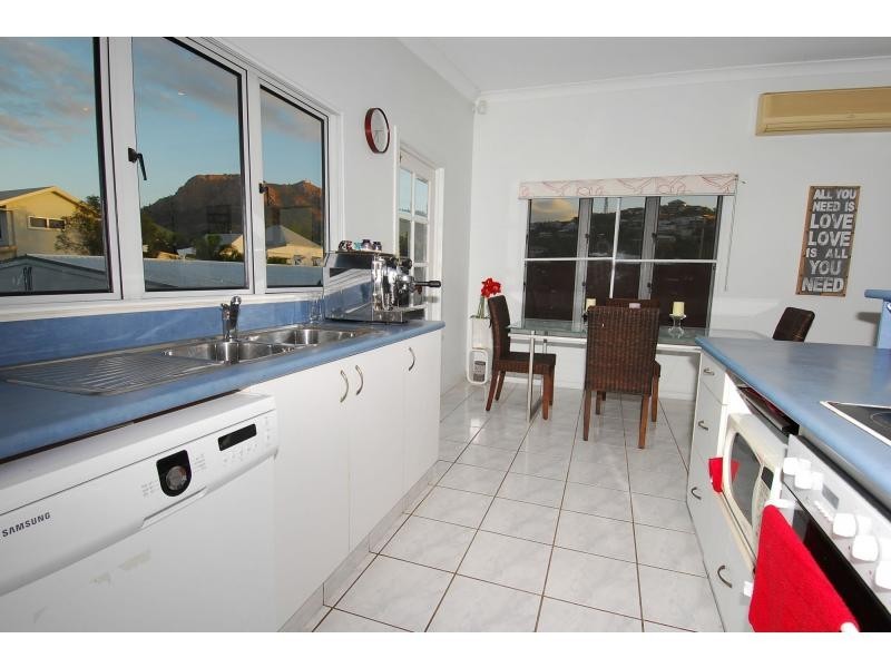 23 McKinley Street, North Ward QLD 4810