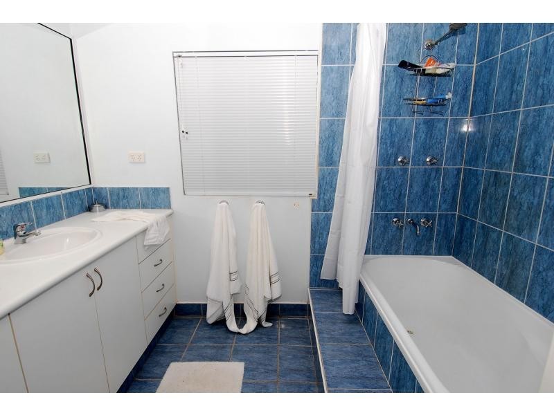 23 McKinley Street, North Ward QLD 4810