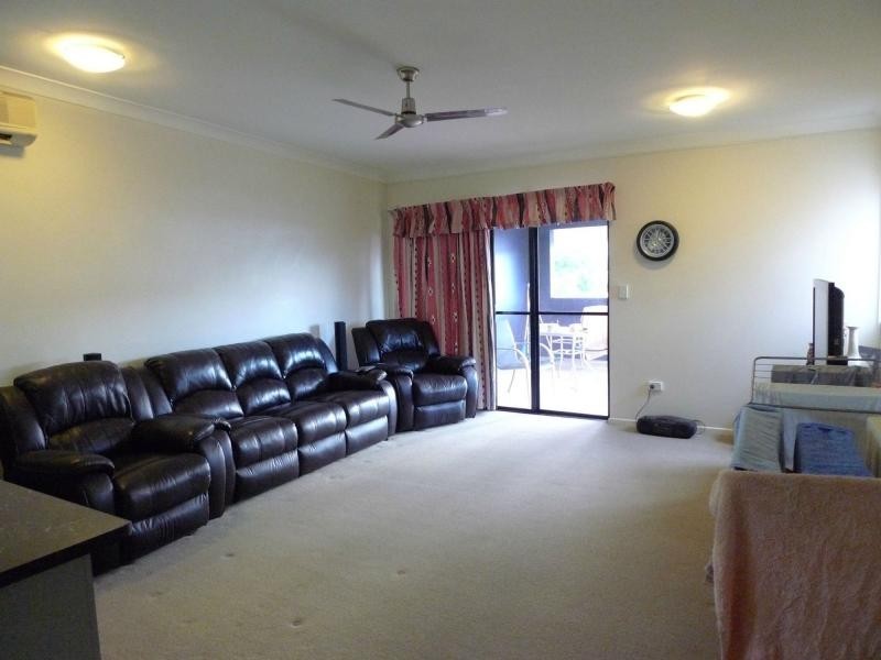 13/33-35 McIllwraith Street, South Townsville QLD 4810
