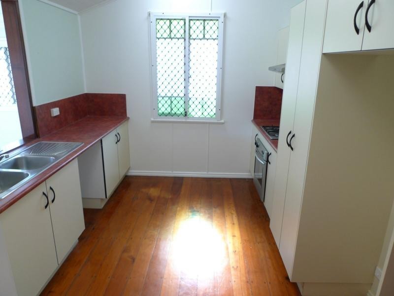 Hermit Park QLD 4812