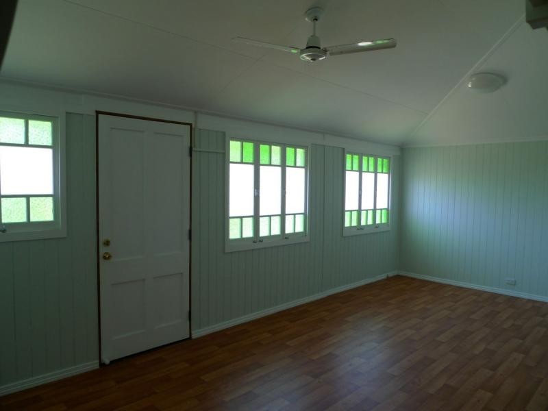 Hermit Park QLD 4812