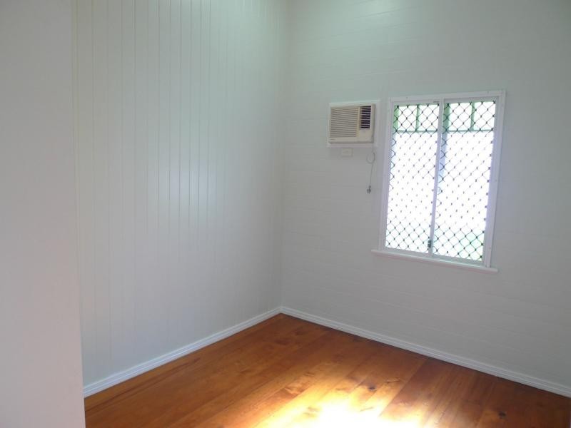 Hermit Park QLD 4812