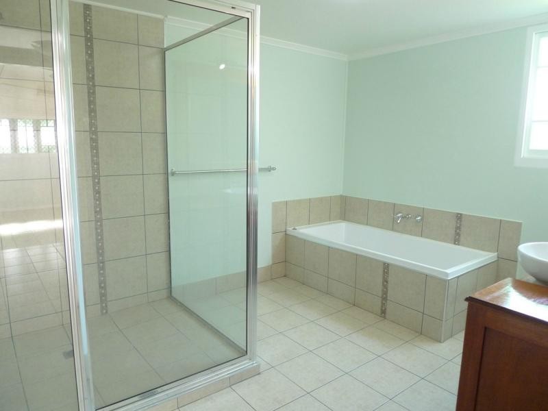 Hermit Park QLD 4812