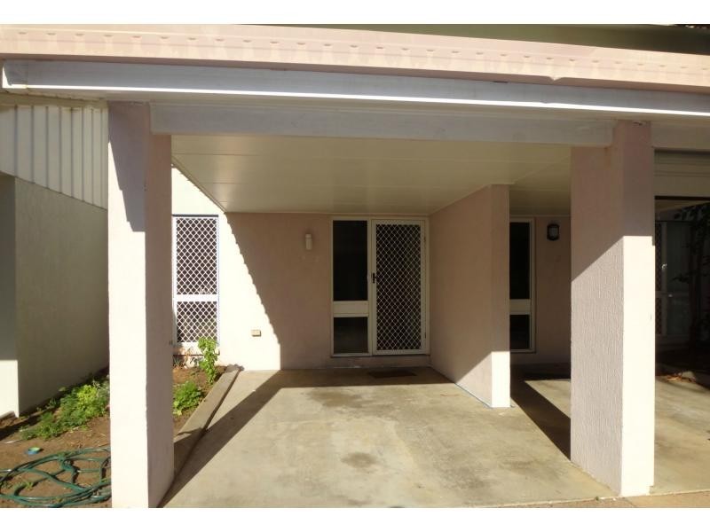 Unit 4/114 Mitchell Street, North Ward QLD 4810