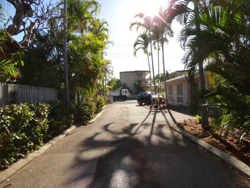 Unit 4/114 Mitchell Street, North Ward QLD 4810