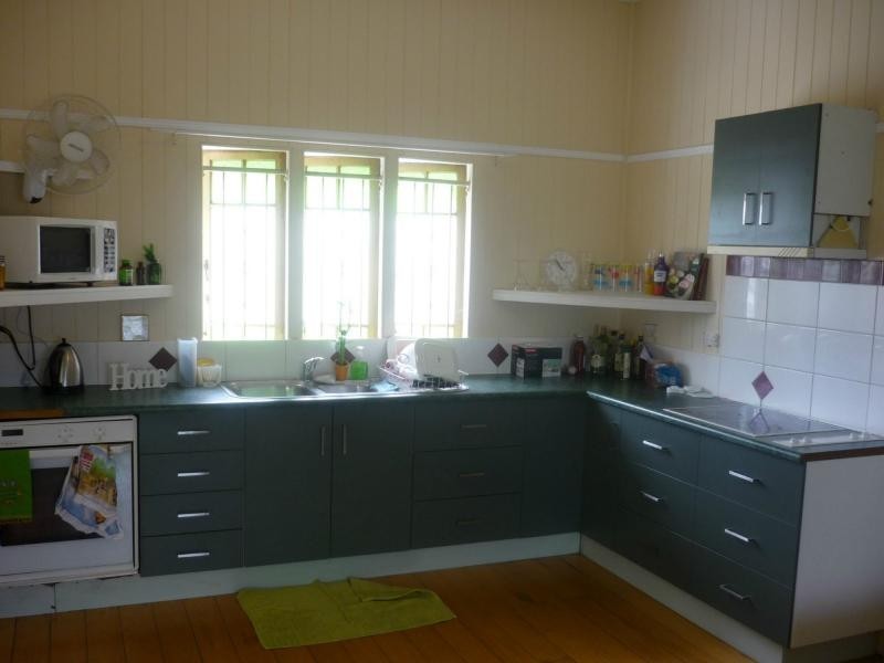 Pimlico QLD 4812