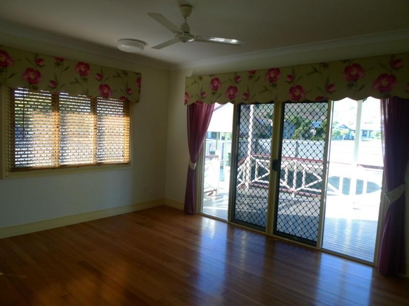 Mount Louisa QLD 4814