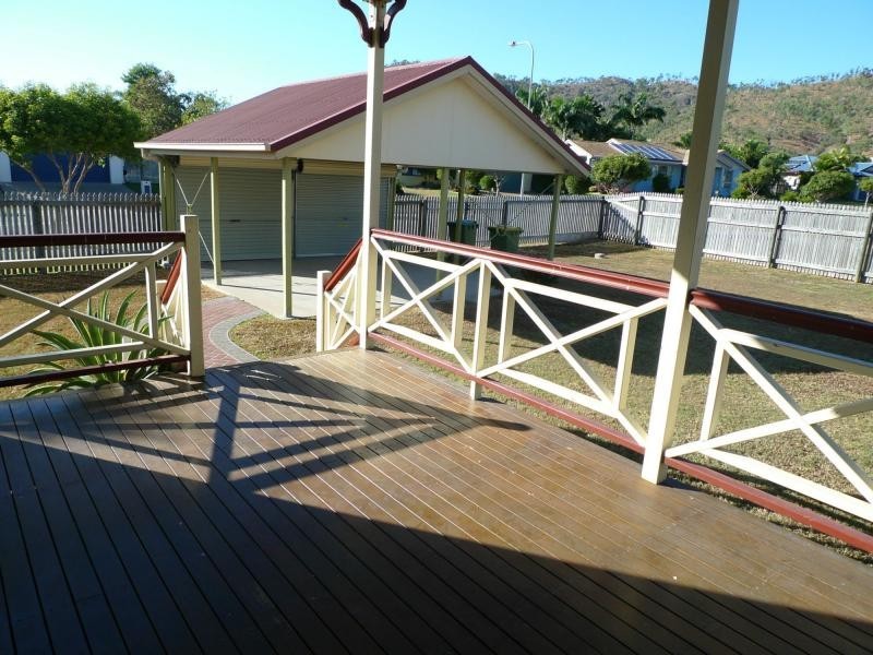 Mount Louisa QLD 4814