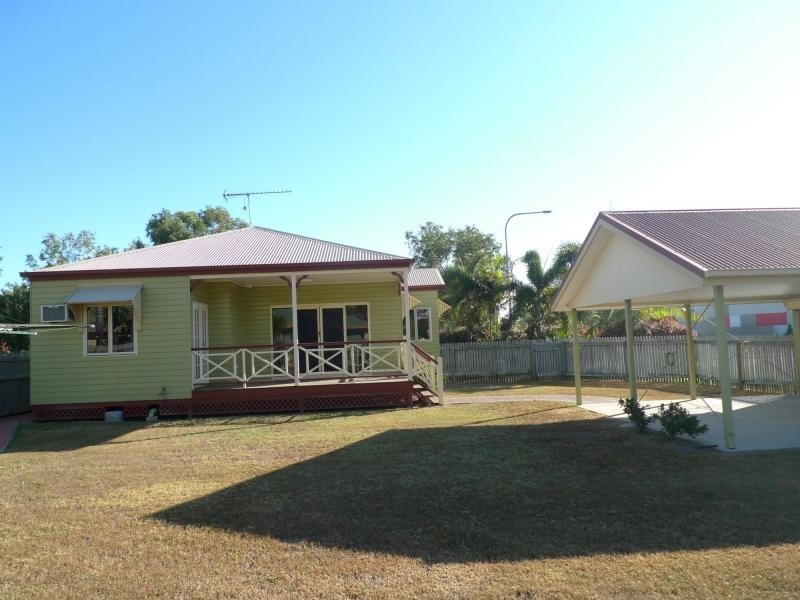 Mount Louisa QLD 4814