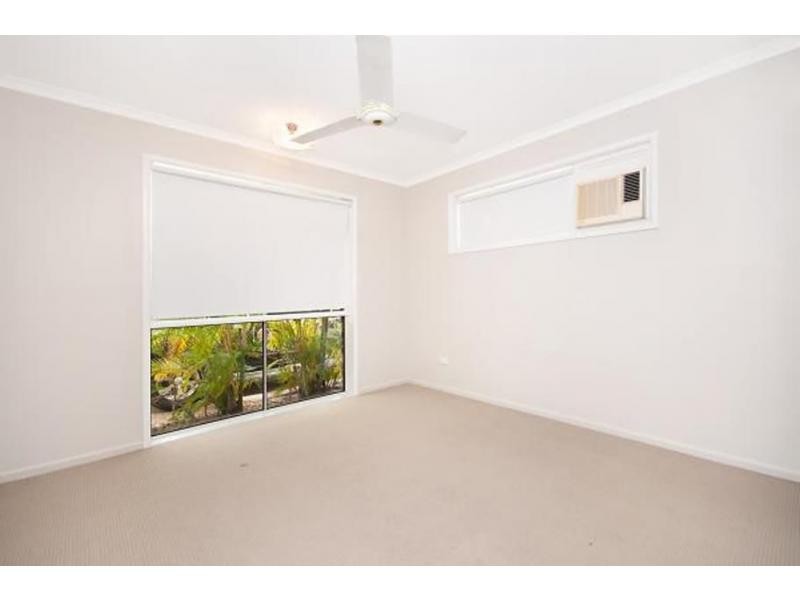 1/27 Harold Street, West End QLD 4810