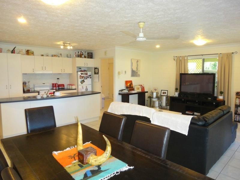 6 Bedrock Court, Mount Louisa QLD 4814