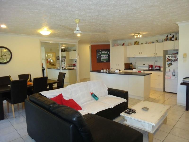 6 Bedrock Court, Mount Louisa QLD 4814