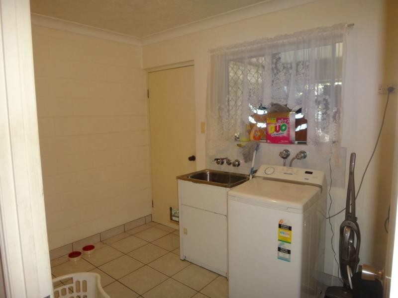 6 Bedrock Court, Mount Louisa QLD 4814