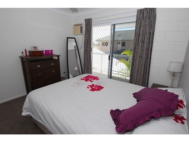 Unit 2/46 Grosvenor Street, Pimlico QLD 4812