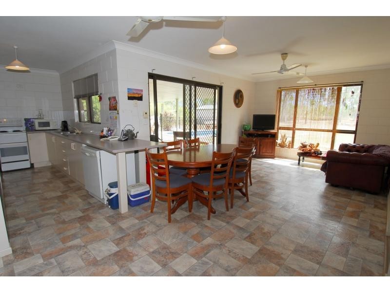 493 Forestry Road, Bluewater QLD 4818