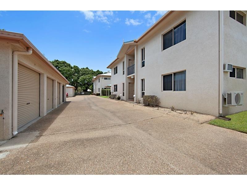 5/2 Macrossan Street, South Townsville QLD 4810
