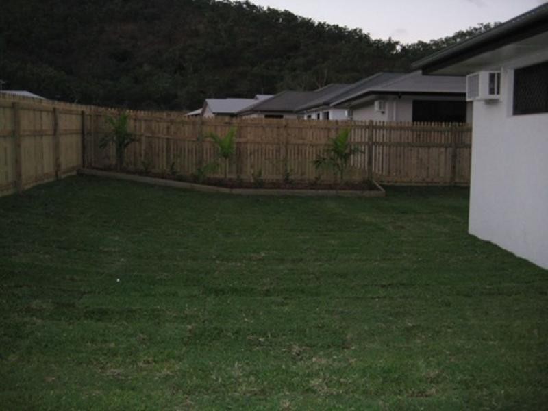 Mount Louisa QLD 4814