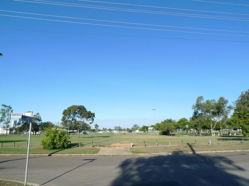 Mount Louisa QLD 4814