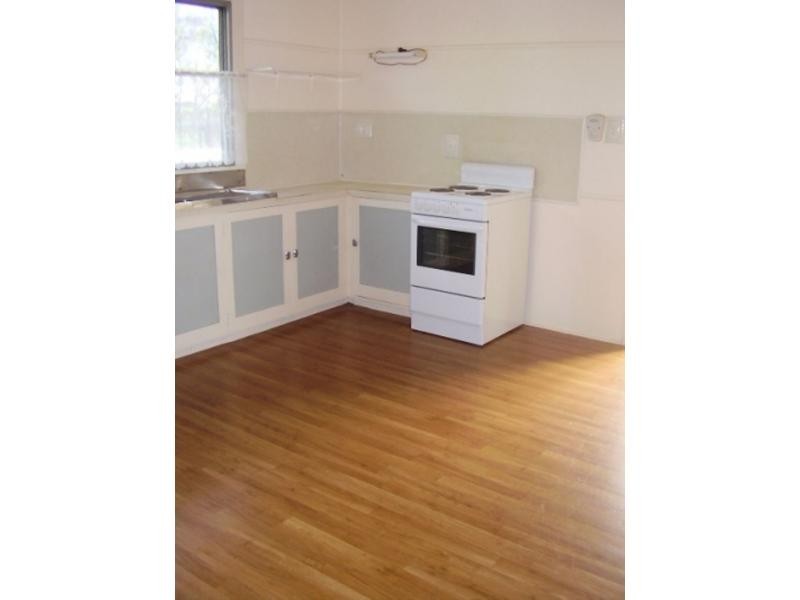 Pimlico QLD 4812