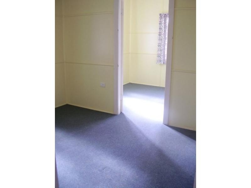 Pimlico QLD 4812