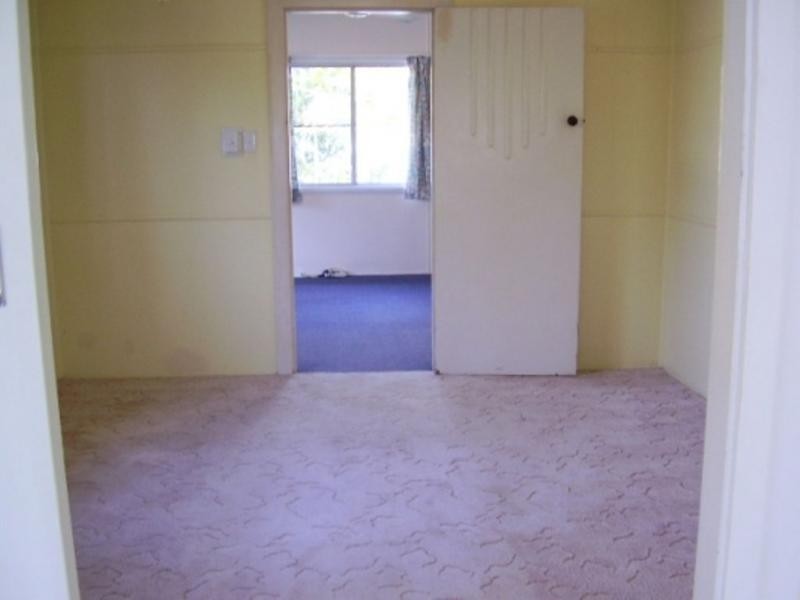 Pimlico QLD 4812