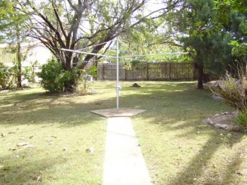 Pimlico QLD 4812