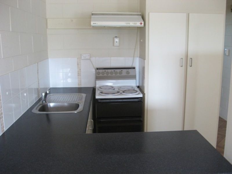 7/17 Gleeson Street, Hermit Park QLD 4812