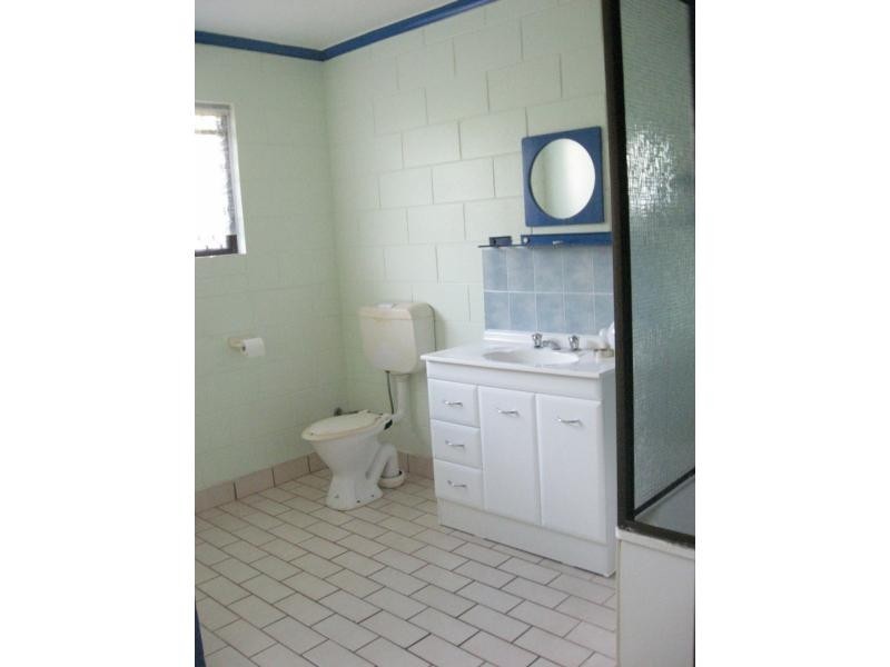 4/132 Queens Road, Hermit Park QLD 4812