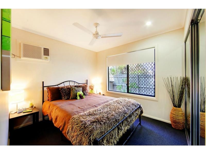 8A Gladstone Street, Pimlico QLD 4812