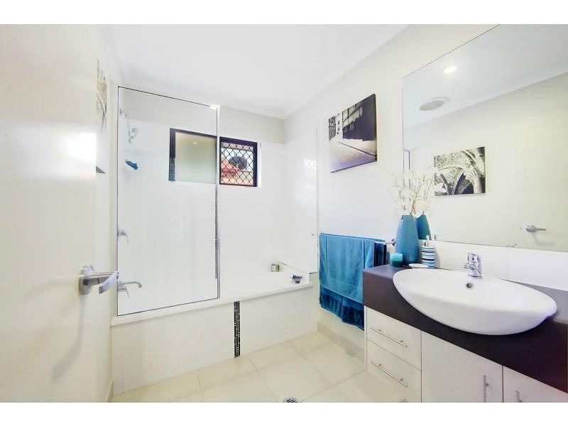 8A Gladstone Street, Pimlico QLD 4812