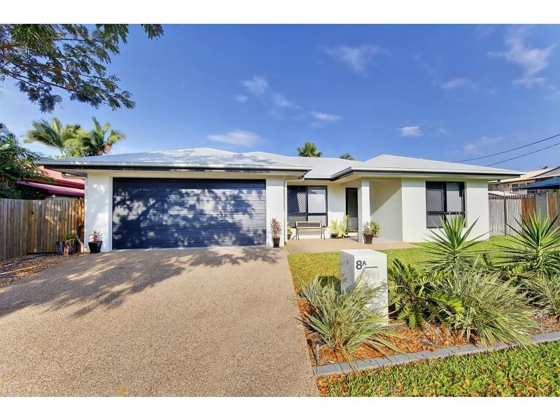 8A Gladstone Street, Pimlico QLD 4812