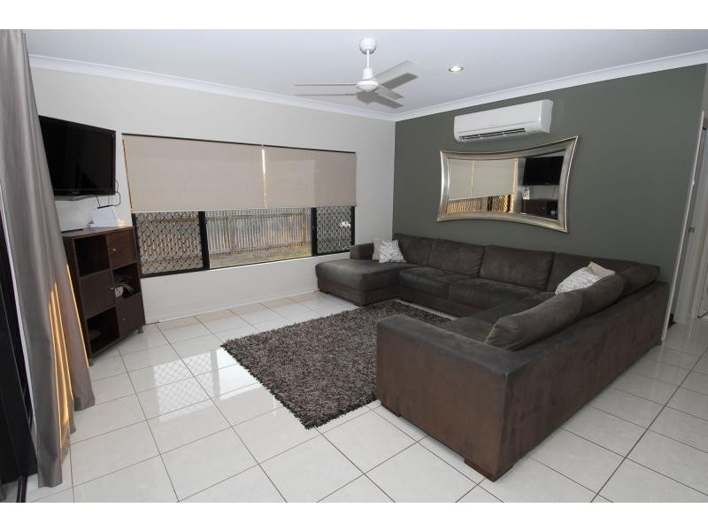 21 Mariala Court, Bushland Beach QLD 4818