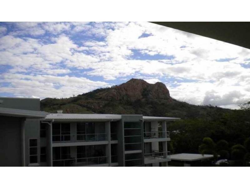 21/6 Hale Street, North Ward QLD 4810