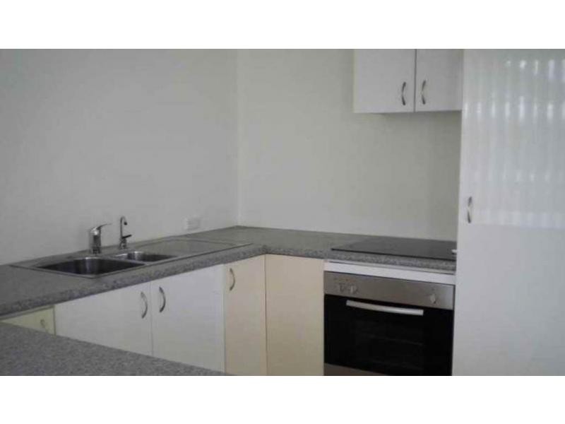 21/6 Hale Street, North Ward QLD 4810