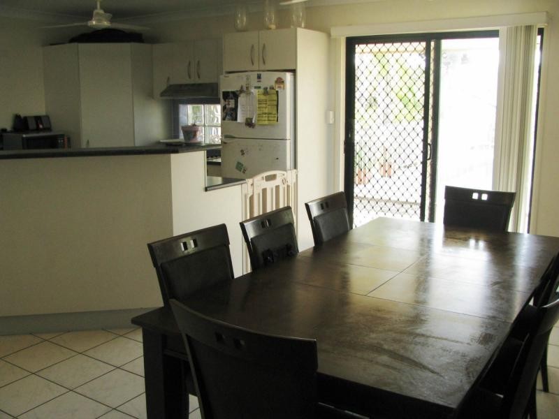 21 Crestbrook Drive, Mount Louisa QLD 4814