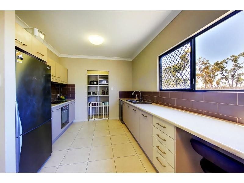 9 Rushtons Way, Mount Louisa QLD 4814