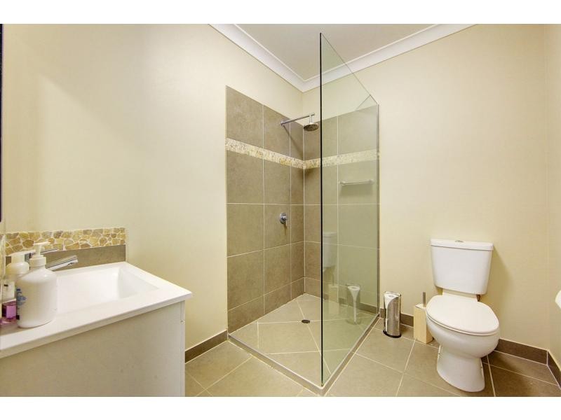 9 Rushtons Way, Mount Louisa QLD 4814