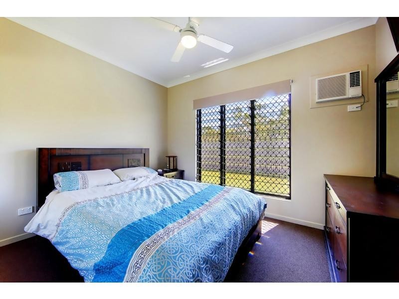 9 Rushtons Way, Mount Louisa QLD 4814