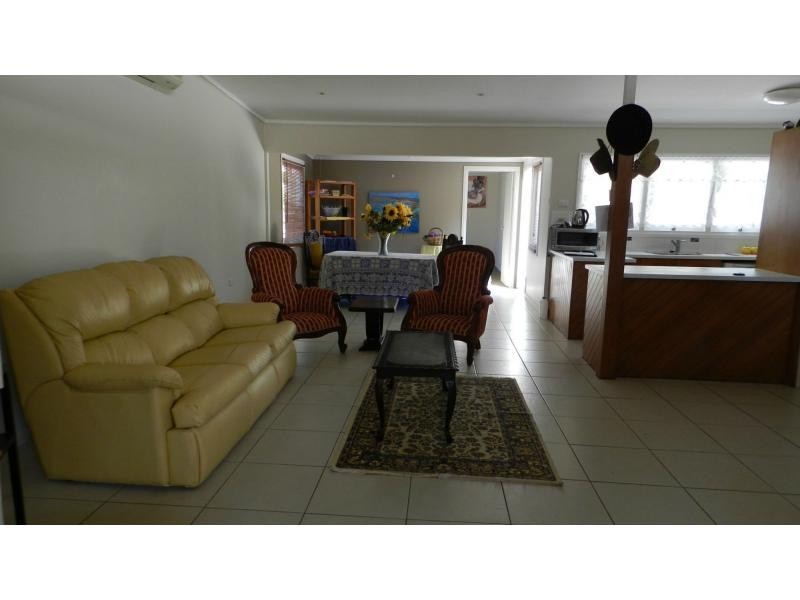 36 Wellington Street, Mundingburra QLD 4812