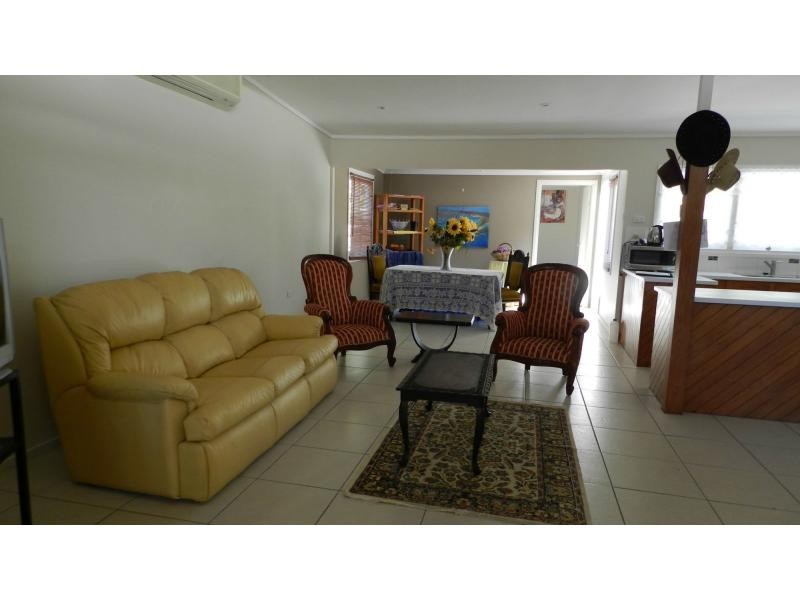 36 Wellington Street, Mundingburra QLD 4812