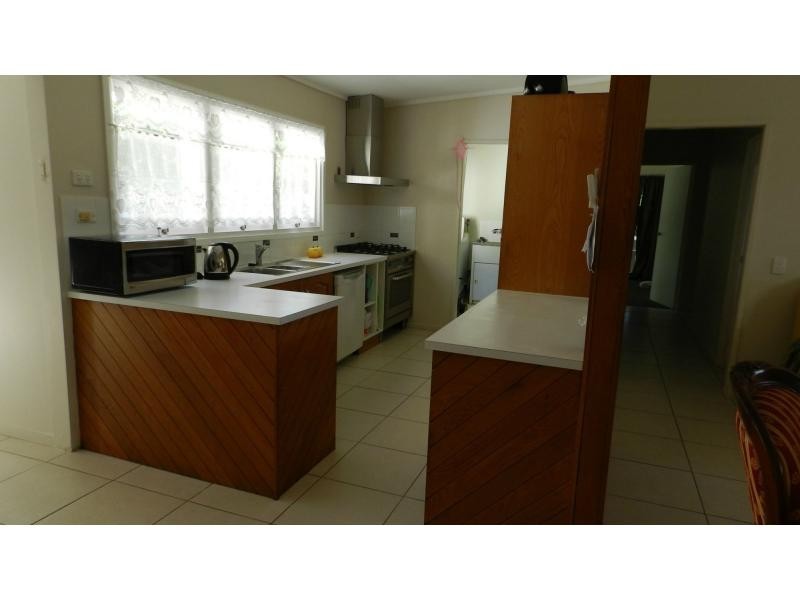 36 Wellington Street, Mundingburra QLD 4812