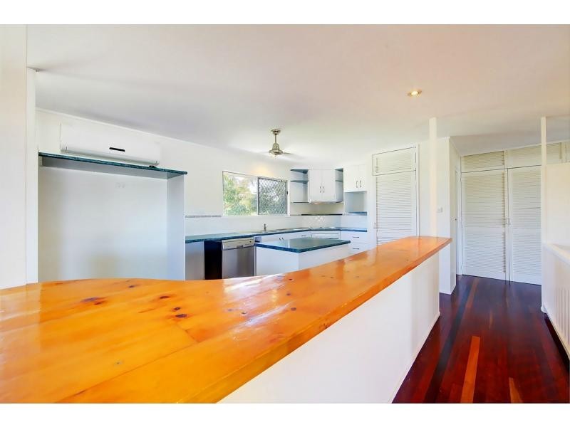 5 Karina Crescent, Rasmussen QLD 4815