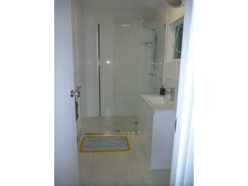 1/7 Shelley Street, Pallarenda QLD 4810